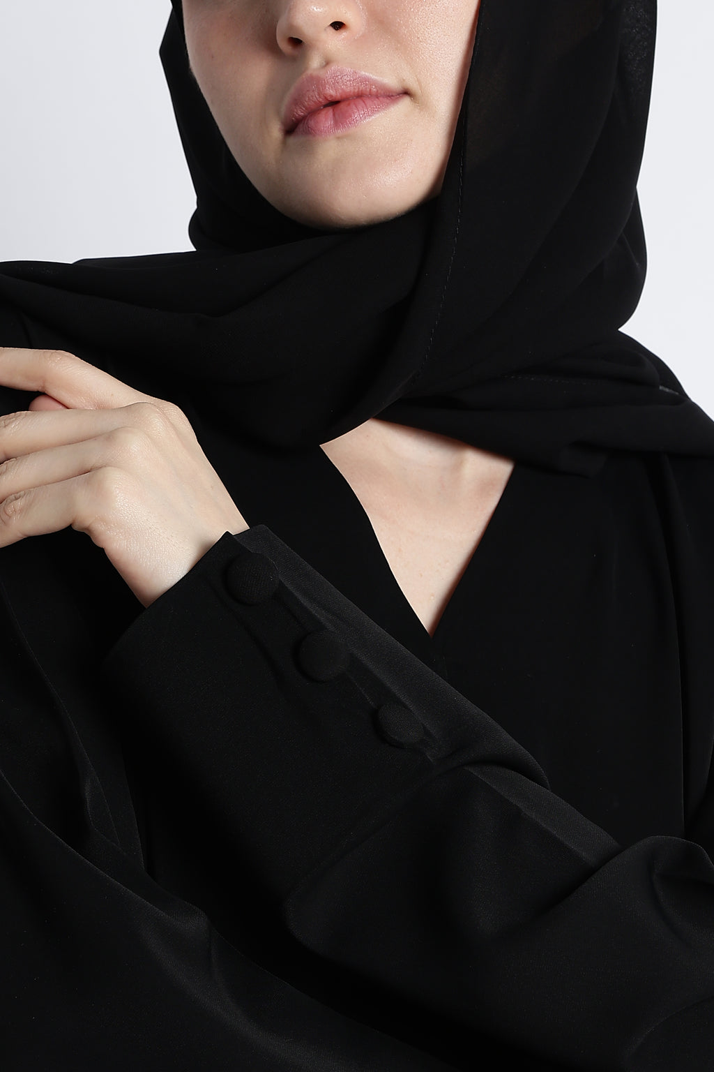Black Umbrella Abaya with Fabric Buttons – Premium Nida Elegant Flowy Abaya