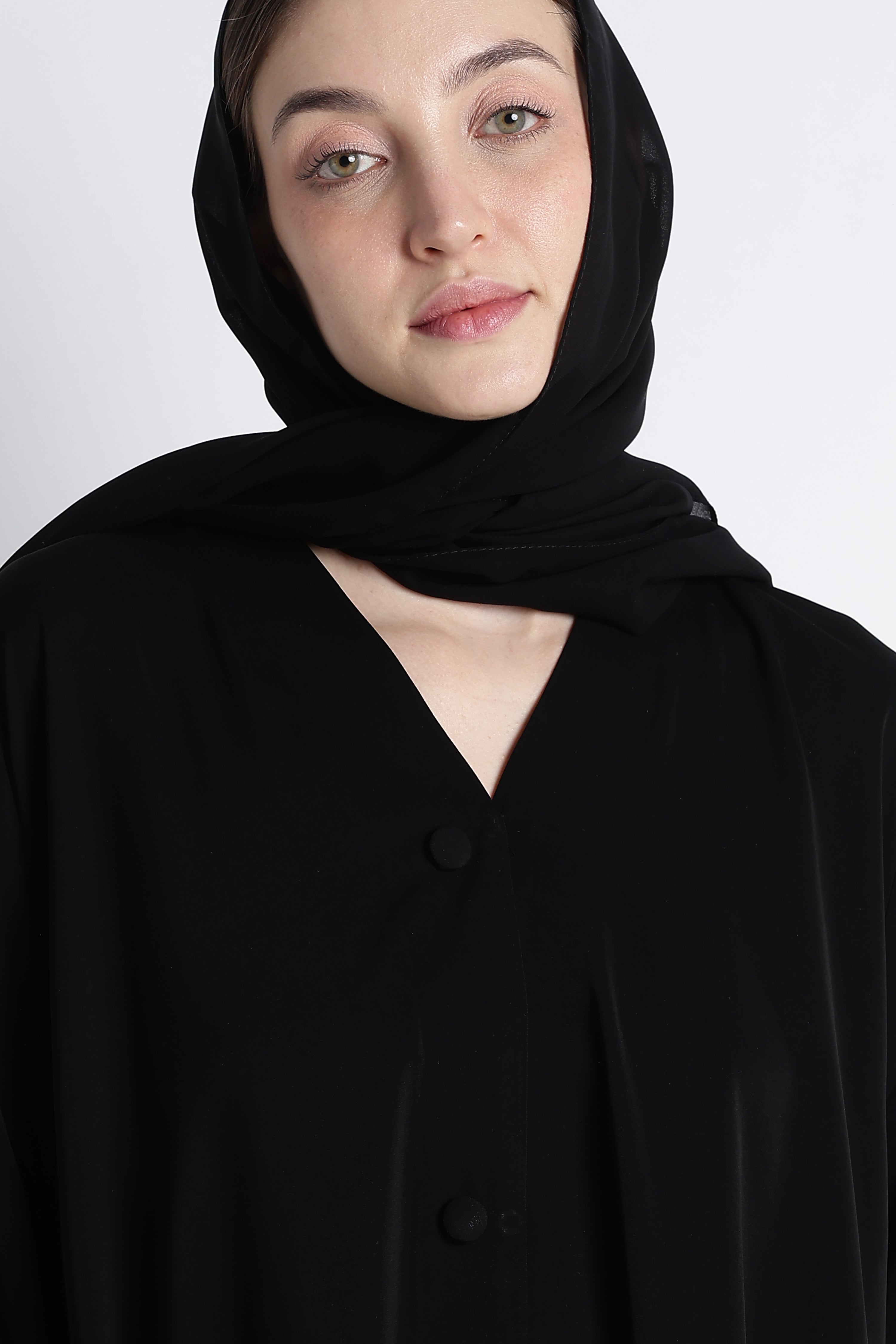 Black Umbrella Abaya with Fabric Buttons – Premium Nida Elegant Flowy Abaya