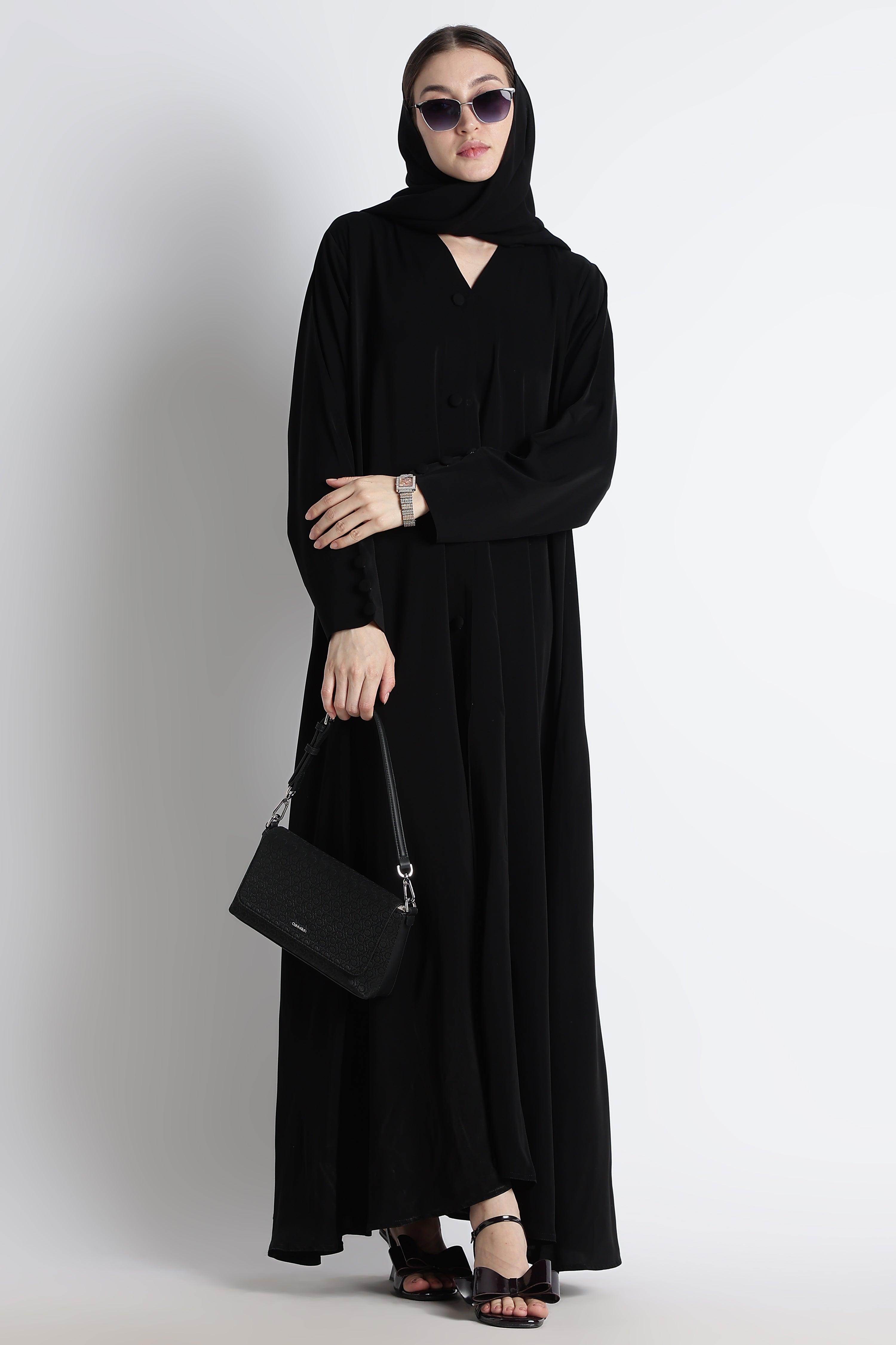 Black Umbrella Abaya with Fabric Buttons – Premium Nida Elegant Flowy Abaya Main image